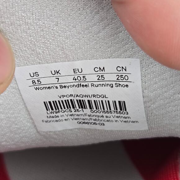 Lululemon Womens 8.5 Beyondfeel Vapor Antique White Athletic Daily Running Shoe - Picture 12 of 12